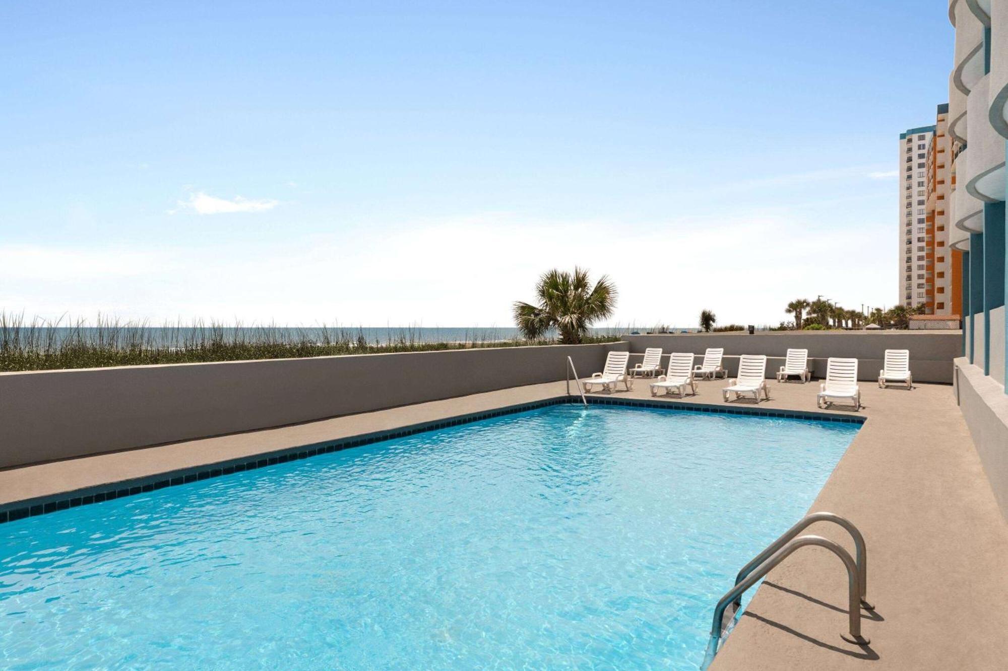 Days Inn by Wyndham Myrtle Beach-Beach Front Exterior foto